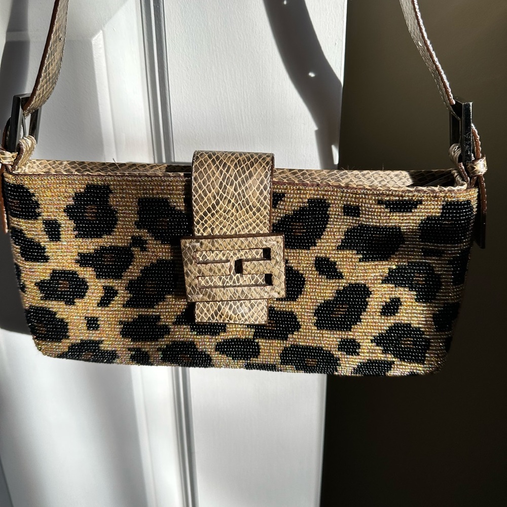 Animal print purse made with sea beads